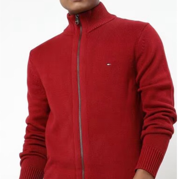 Tommy Hilfiger Men's Red Sweater - Picture 1 of 4
